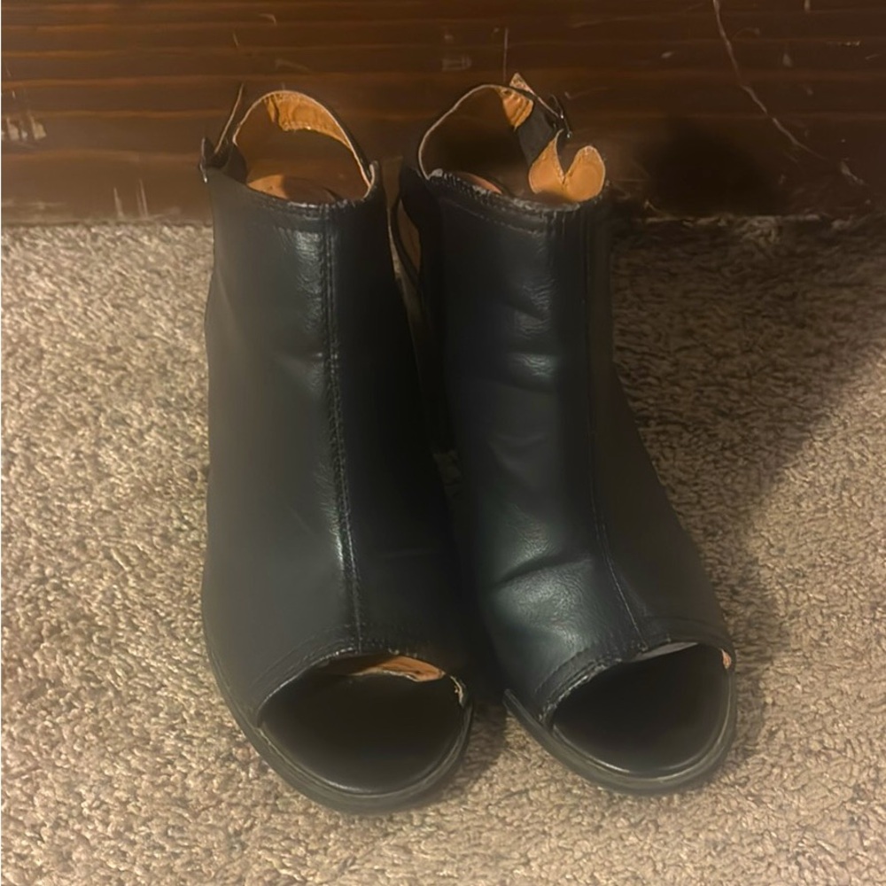 Black Booties with thick heel and open toes